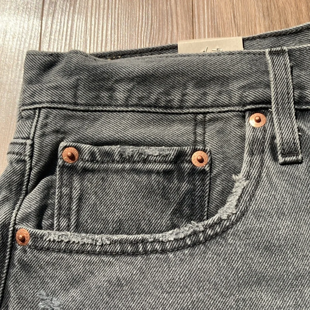 Relisted Levi’s short distressed high rise 501 jean cotton denim cutoff vibe 31 - Picture 6 of 17